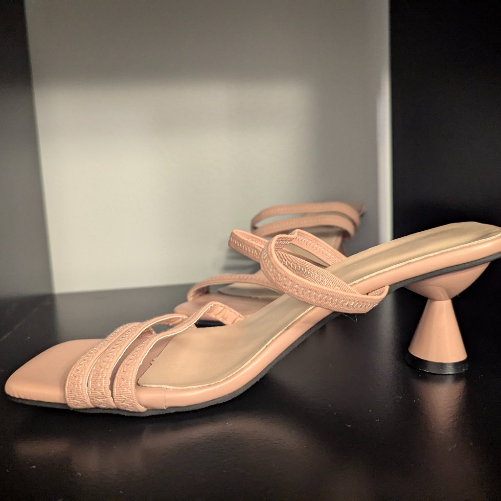 No Brand Pink Sandals  38